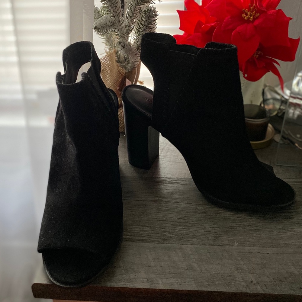 Black heel/booties ◾️